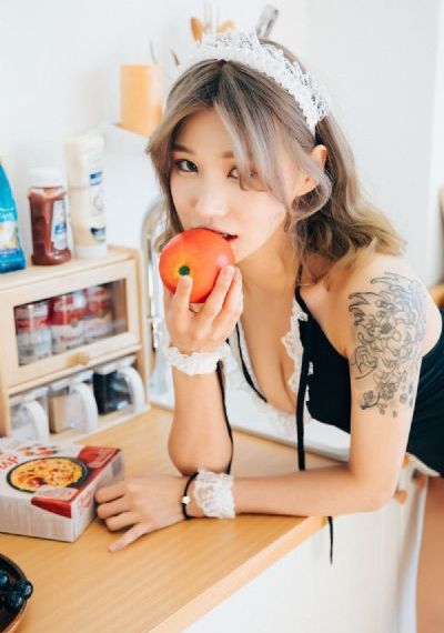 老板出差与美女宾馆激情视频_BD国语免费观看视频