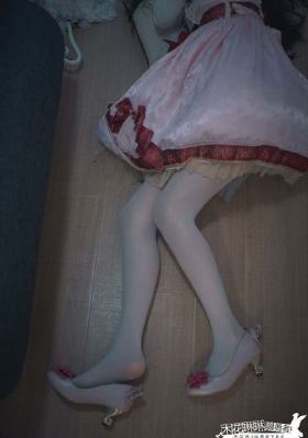 一个人偷偷看的小话_HD手机在线观看