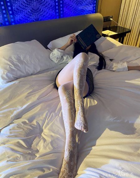 女生扒开大腿给男生_高清高清在线