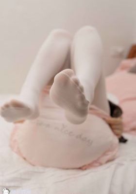 美女午夜在线观看一区二区三区_1080P在线播放