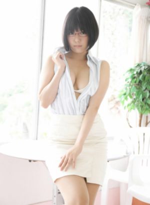 忘忧草日韩综合一区三级久久久_正片免费观看