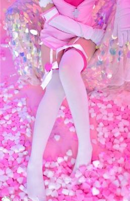 现实女人黄色三级毛片连续看_高清免费HD高清完整电影