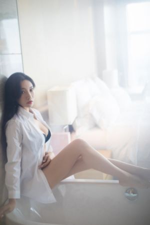 毛片丰满的屁股_蓝光神马在线观看