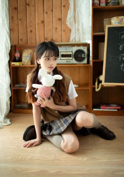 山阳细写开小车车的百合短文_剧情片高清免费观看