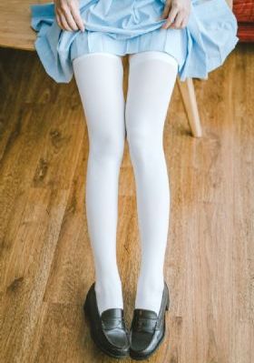 农村老女人久久毛片免费看_国语版中文版